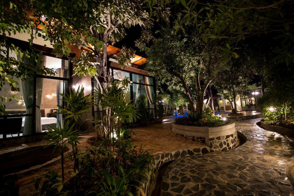 Foresto Sukhothai Guesthome Екстер'єр фото