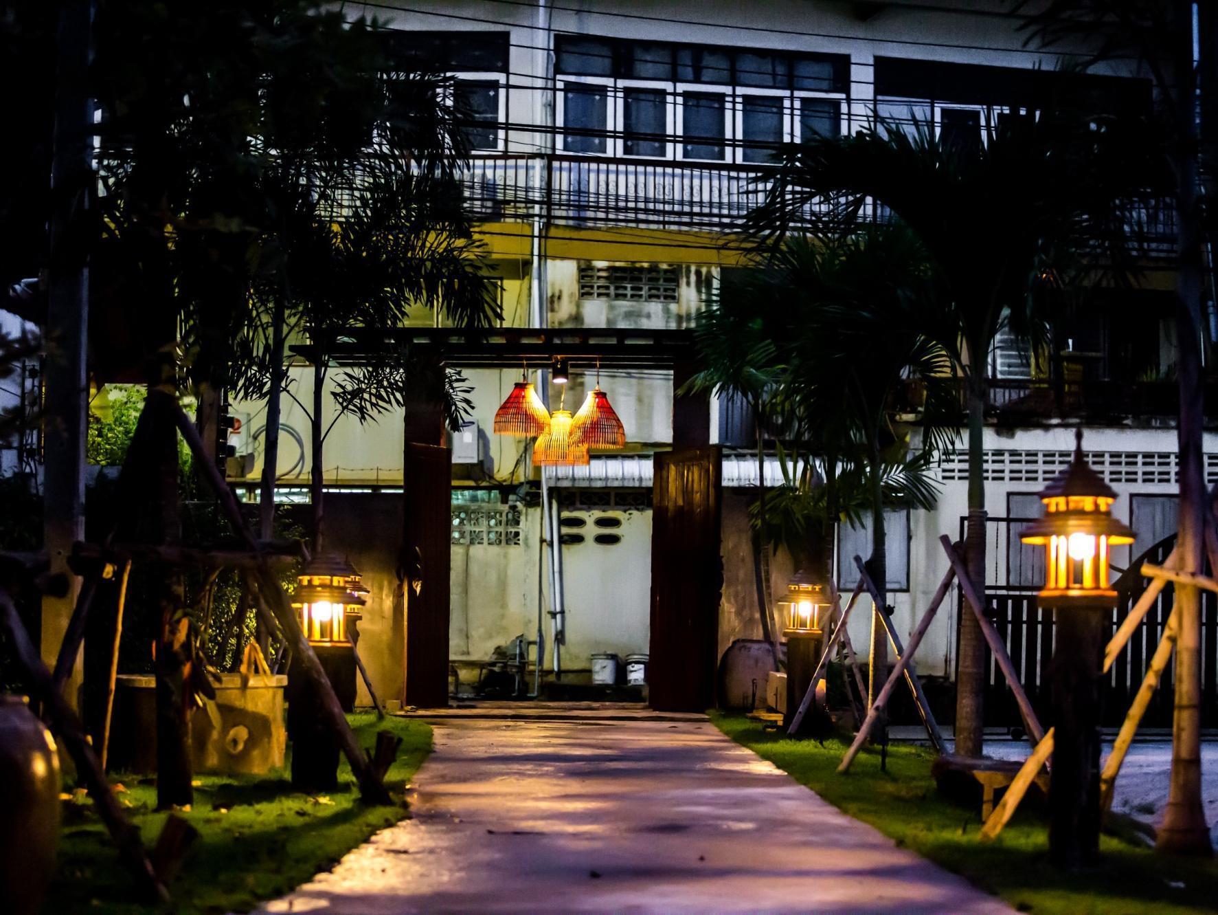 Foresto Sukhothai Guesthome Екстер'єр фото